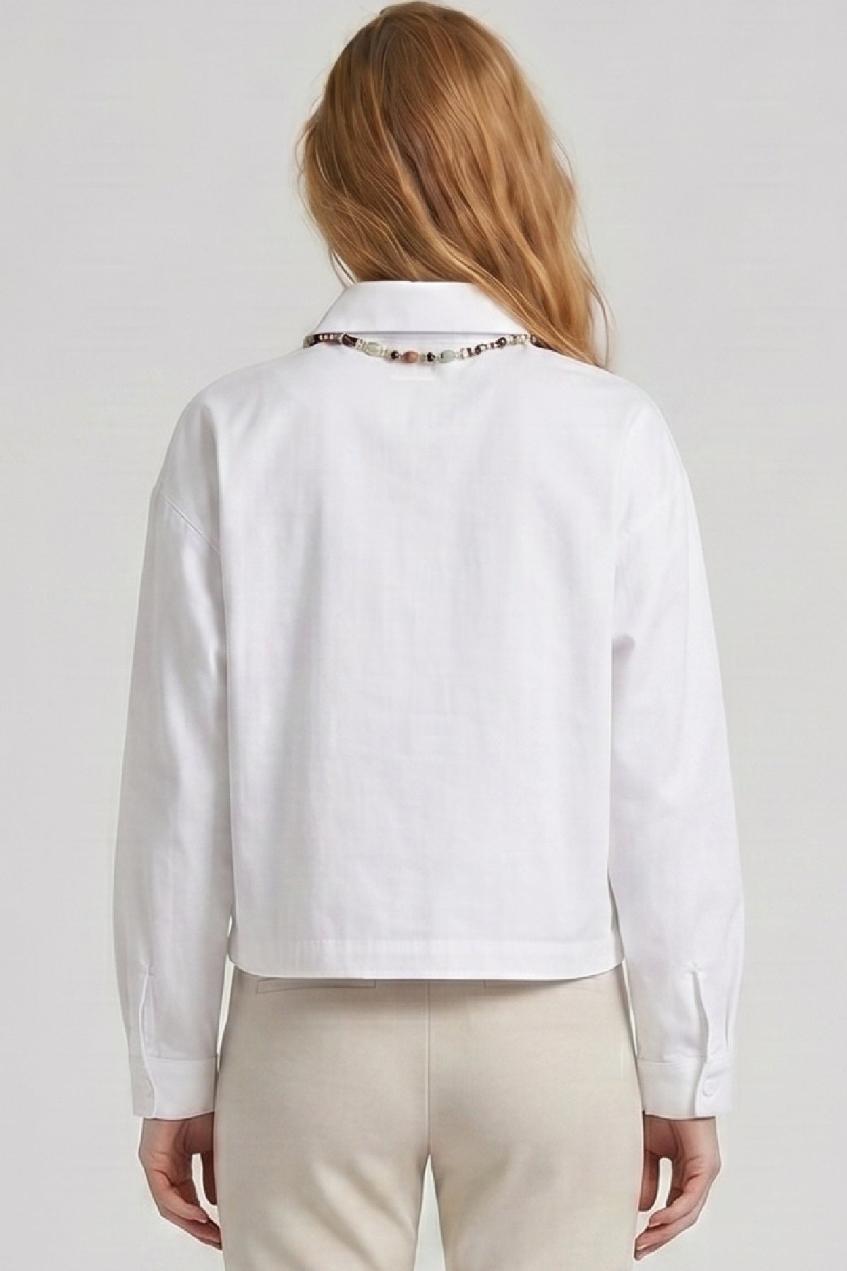 Damenhemd mit Druckknöpfen, verstellbarer Taille, schicker bequemer Schnitt, Weiß W201-K0304-01