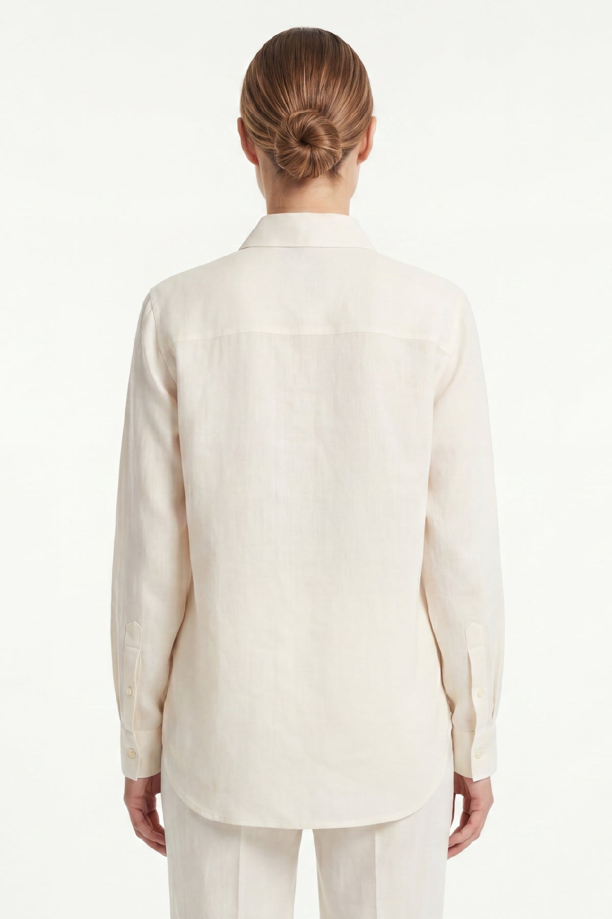 Kadın Solo %100 Doğal Keten Gömlek - Klasik Yaka Basic Minimalist Tasarım Ekru W208-K0401-01