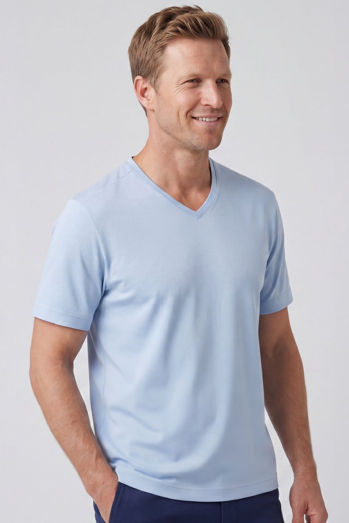 Erkek Vision V Yaka Premium Kalite Yoğun Dokulu Pamuklu T-Shirt Açık Mavi M102-R0220-04