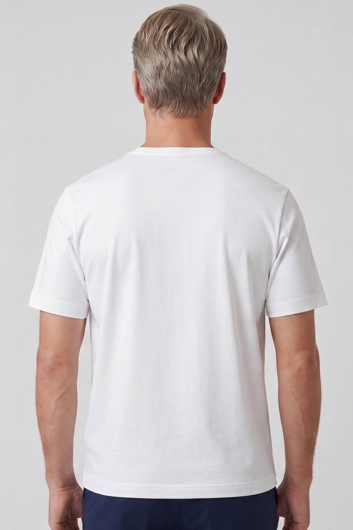 Erkek Vision V Yaka Premium Kalite Yoğun Dokulu Pamuklu T-Shirt Beyaz M102-R0220-01