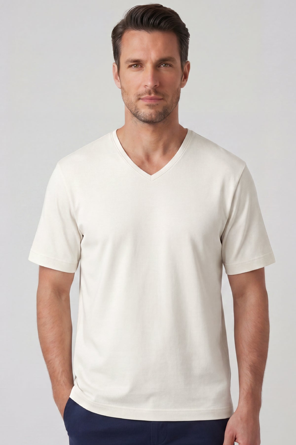 Erkek Vision V Yaka Premium Kalite Yoğun Dokulu Pamuklu T-Shirt Krem M102-R0220-02