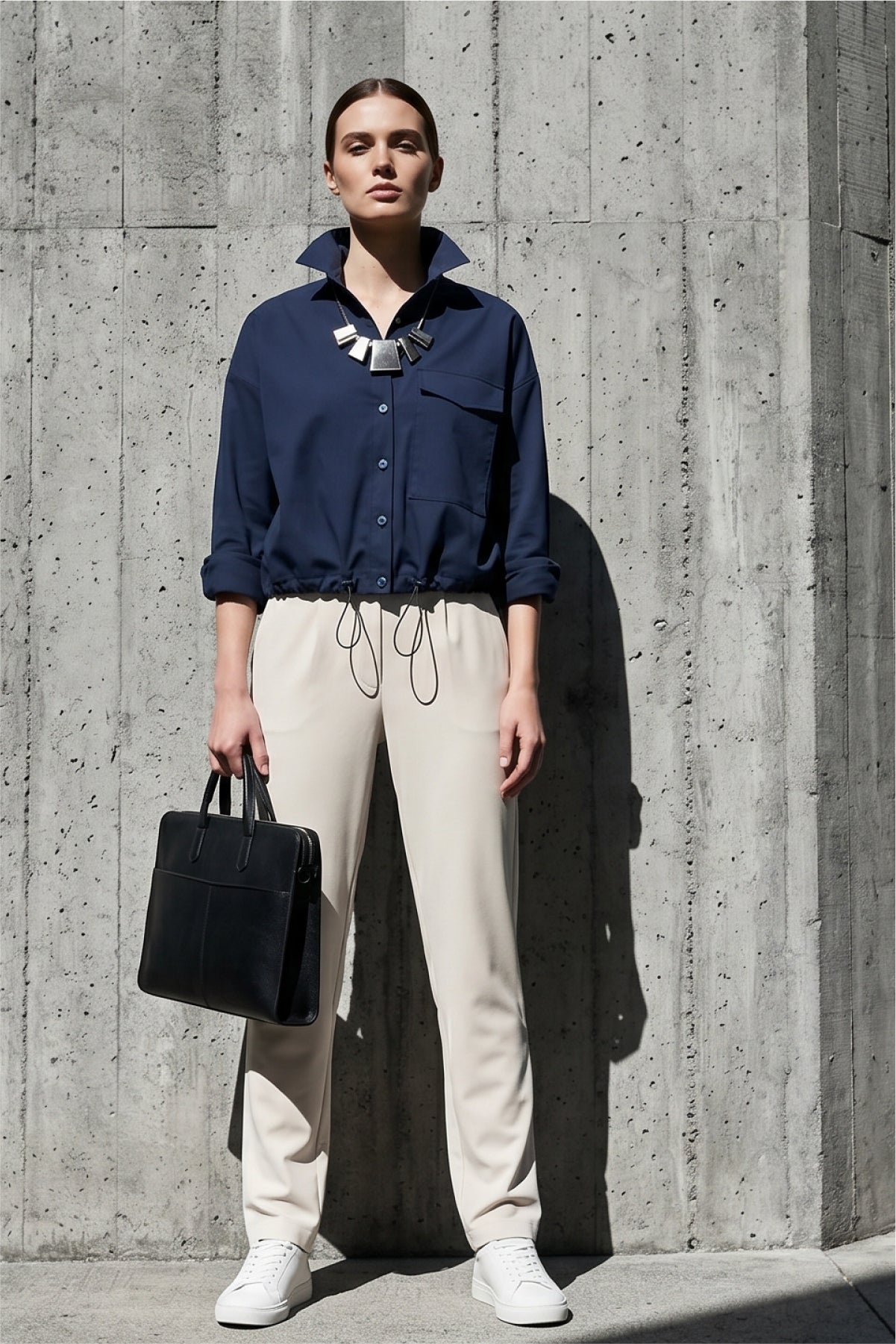 Damen-Hemd mit Druckknöpfen, verstellbarer Taille, schicker bequemer Schnitt, Marineblau W201-K0304-02