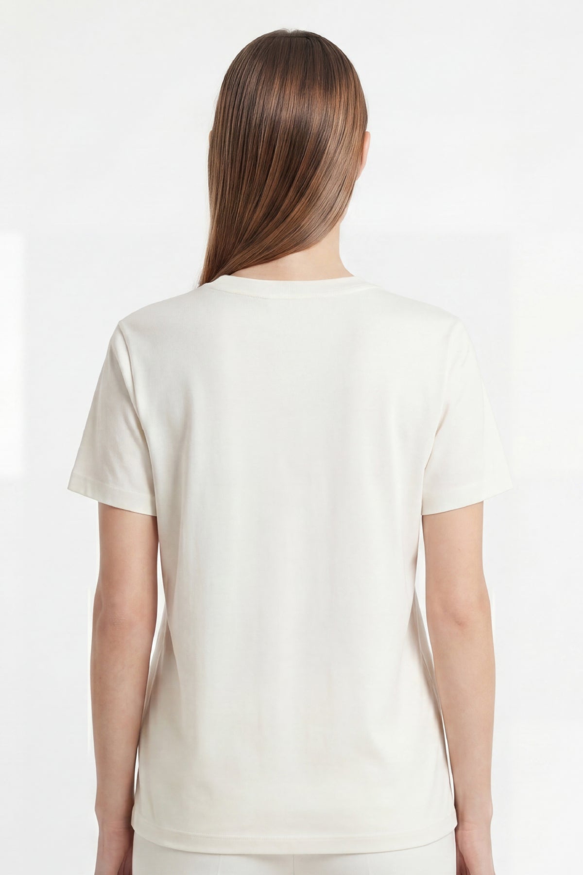 Kadın Vision V Yaka Premium Kalite Yoğun Dokulu Pamuklu T-Shirt Krem W102-R0220-02